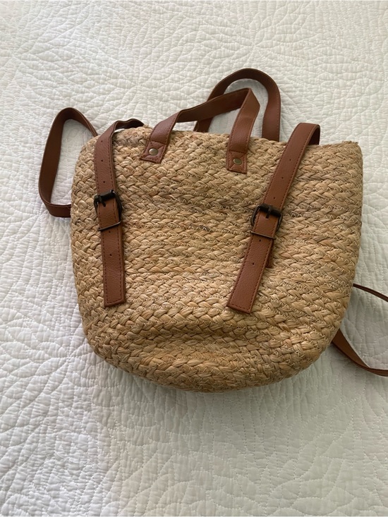 Anthropologie Handbags - Anthropologie XIX-palms Straw insulated Backpack with Brown Leather Straps